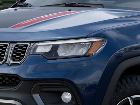 New 2026 Jeep Compass Trailhawk AWD/4WD image 37