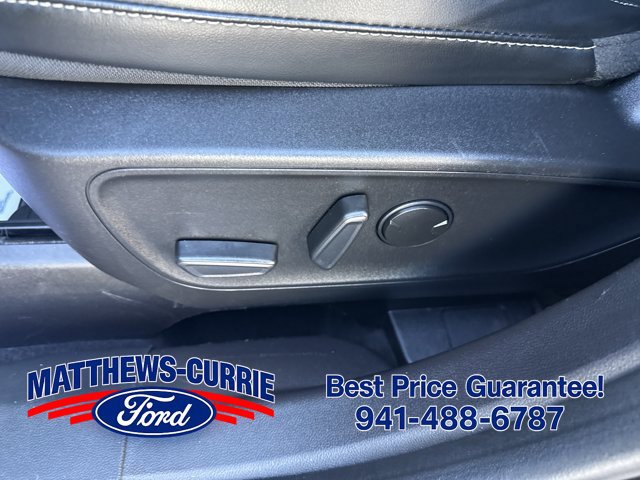 Certified 2023 Ford Escape Platinum AWD/4WD image 10