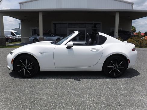 Used 2024 MAZDA MX-5 Miata RF Grand Touring RWD image 1