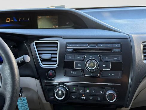 Used 2013 Honda Civic LX image 21