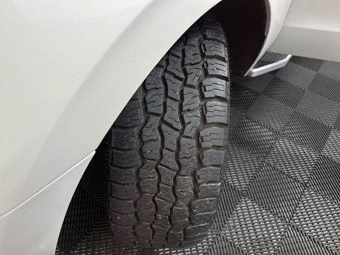 Used 2020 Ford Expedition XLT w/ Equipment Group 202A image 42