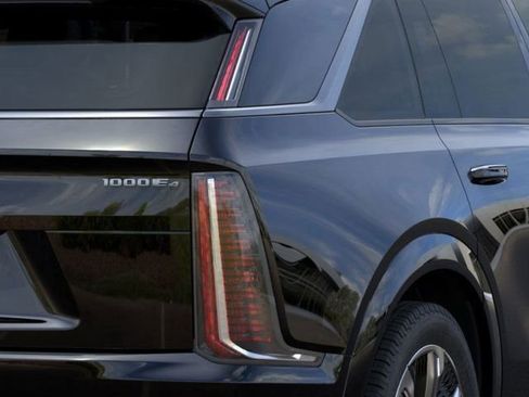 New 2025 Cadillac Escalade IQ Luxury 2 image 11