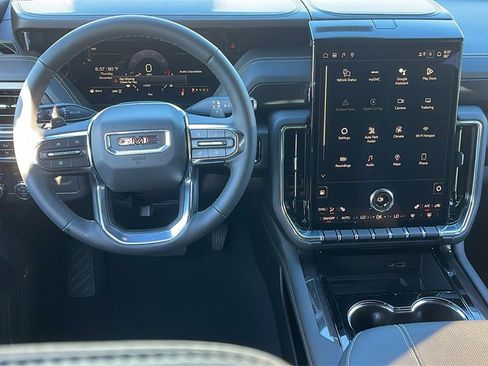 New 2026 GMC Yukon Elevation image 13