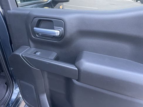 Used 2021 Chevrolet Silverado 1500 Custom Trail Boss image 19