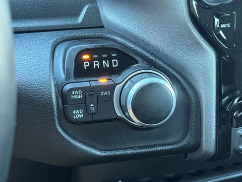 Certified 2024 RAM 2500 Big Horn w/ Night Edition image 21