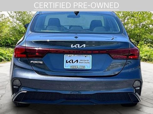 Certified 2024 Kia Forte LXS FWD image 4