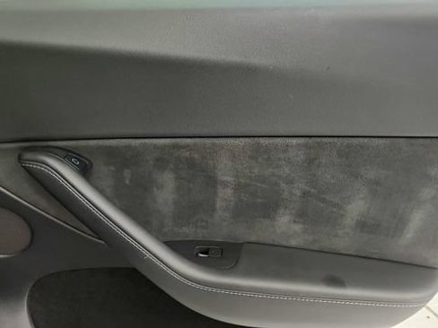 Used 2023 Tesla Model Y Performance AWD/4WD image 41