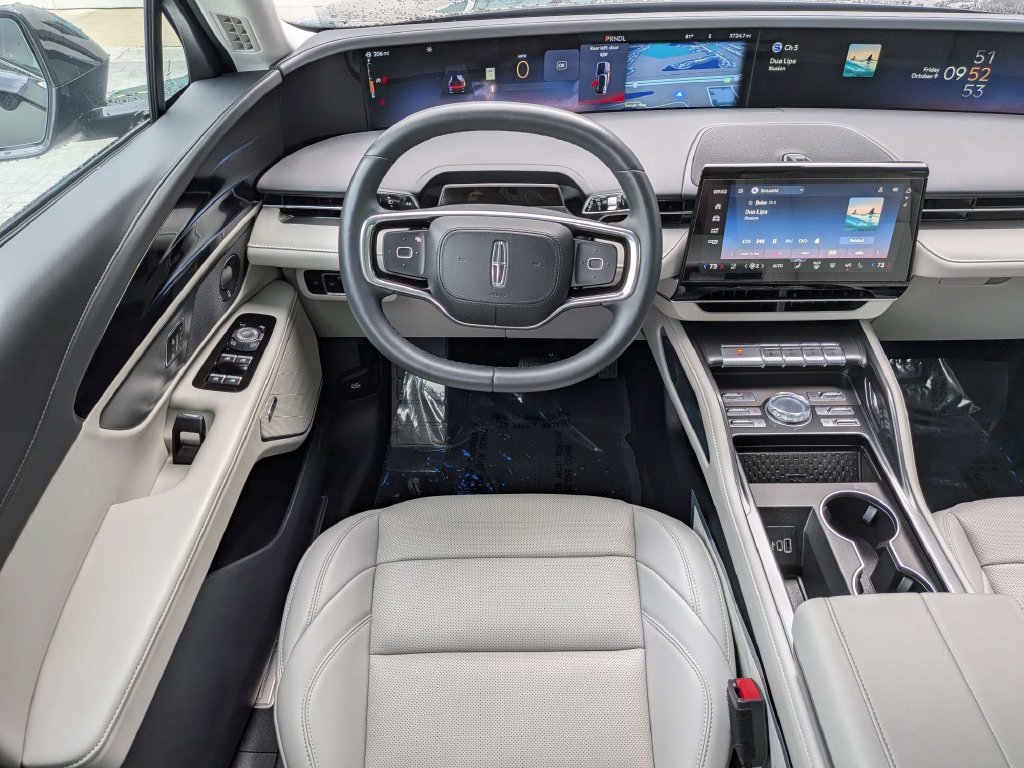 Certified 2026 Lincoln Nautilus Premier w/ Equipment Group 102A AWD/4WD image 16