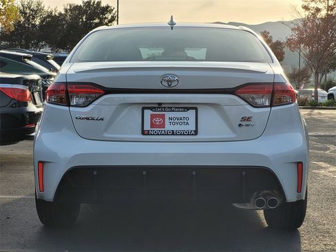 New 2026 Toyota Corolla SE image 5