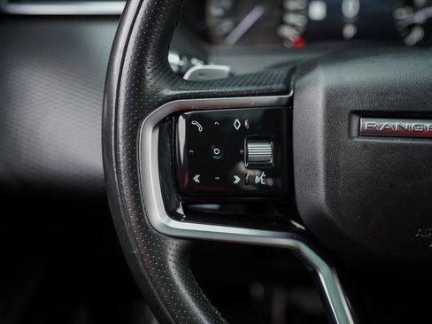 Used 2022 Land Rover Range Rover Velar R-Dynamic S image 28