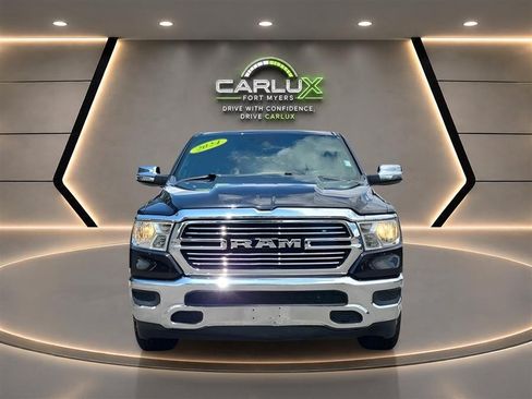 Used 2024 RAM 1500 Laramie AWD/4WD image 3