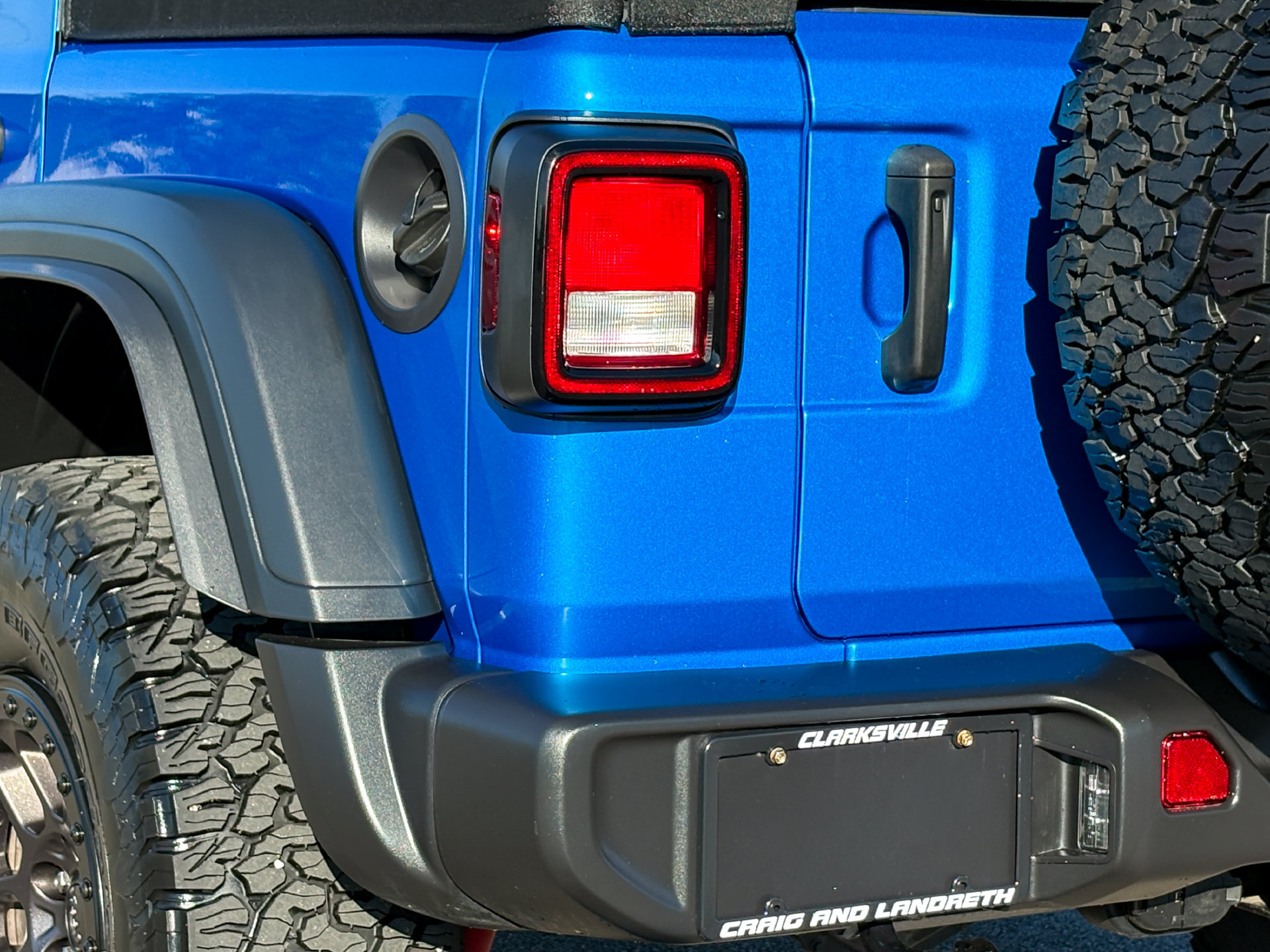 Used 2023 Jeep Wrangler Unlimited Sport AWD/4WD image 10
