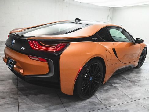 Used 2019 BMW i8 Coupe image 6