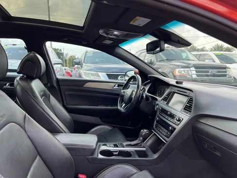 Used 2015 Hyundai Sonata Sport 2.0T w/ Option Group 07 FWD image 17