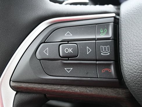 New 2026 Jeep Grand Cherokee L Limited image 9