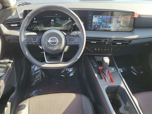 New 2025 Nissan Kicks SR image 5