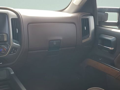 Used 2019 Chevrolet Silverado 3500 High Country w/ Duramax Plus Package image 26