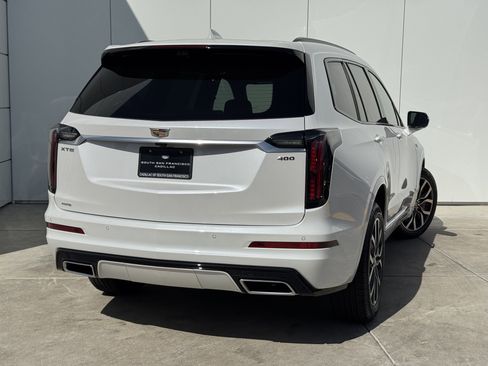 New 2025 Cadillac XT6 Sport w/ Technology Package image 6