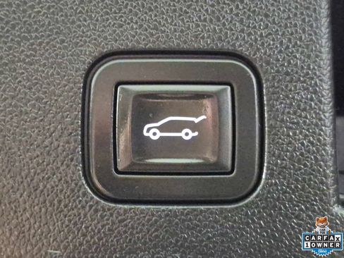 Certified 2026 GMC Terrain Elevation w/ Elevation Premium Package FWD image 26