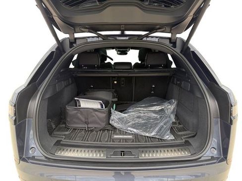 Certified 2026 Land Rover Range Rover Velar Dynamic SE AWD/4WD image 21