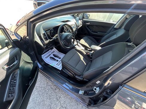 Used 2015 Kia Forte LX w/ Popular Package FWD image 6
