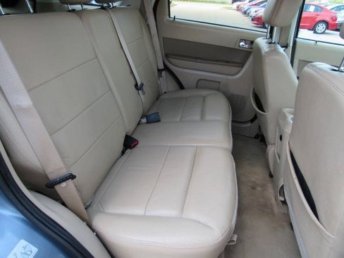 Used 2010 Ford Escape Limited FWD image 24