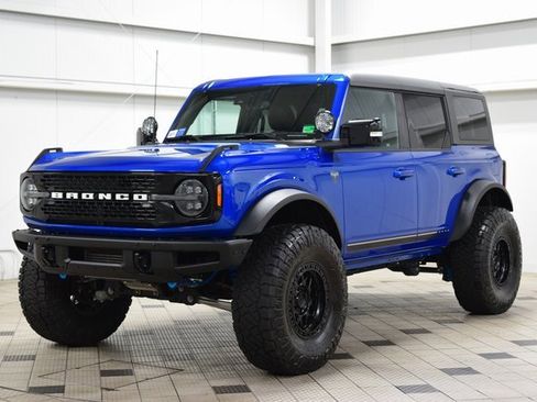 Used 2021 Ford Bronco First Edition image 3