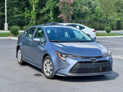 Used 2025 Toyota Corolla LE