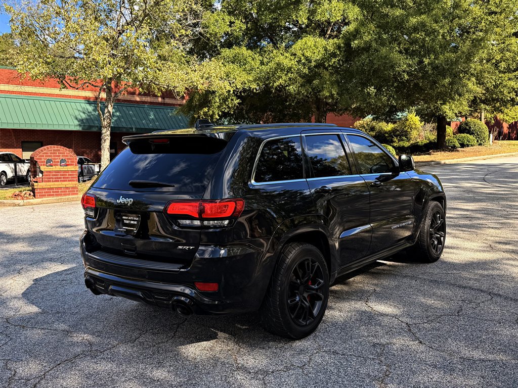 Used 2015 Jeep Grand Cherokee SRT AWD/4WD image 5