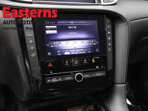 Used 2023 INFINITI QX50 Pure AWD/4WD image 19