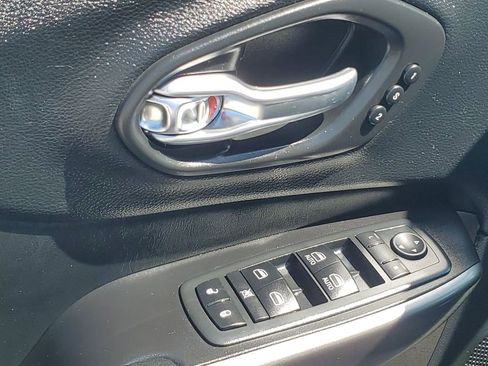 Used 2020 Jeep Cherokee Limited w/ Trailer Tow Group image 49