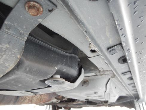 Used 2012 Jeep Grand Cherokee Overland Summit image 49