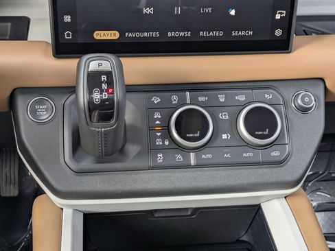 Certified 2025 Land Rover Defender 110 S image 22