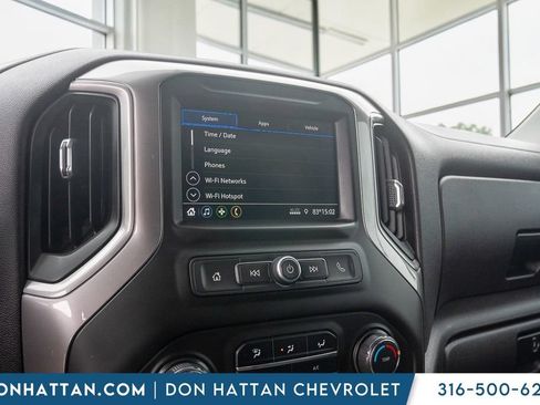 Used 2021 Chevrolet Silverado 1500 Custom Trail Boss AWD/4WD image 7
