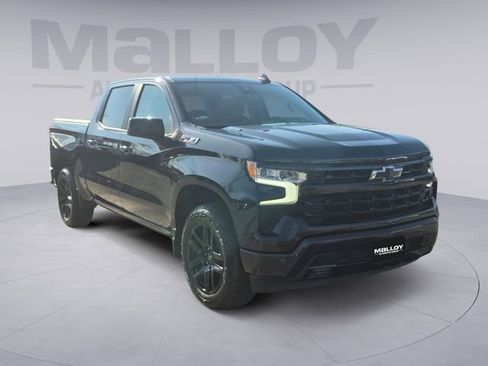 Used 2023 Chevrolet Silverado 1500 RST w/ Z71 Off-Road Package image 7