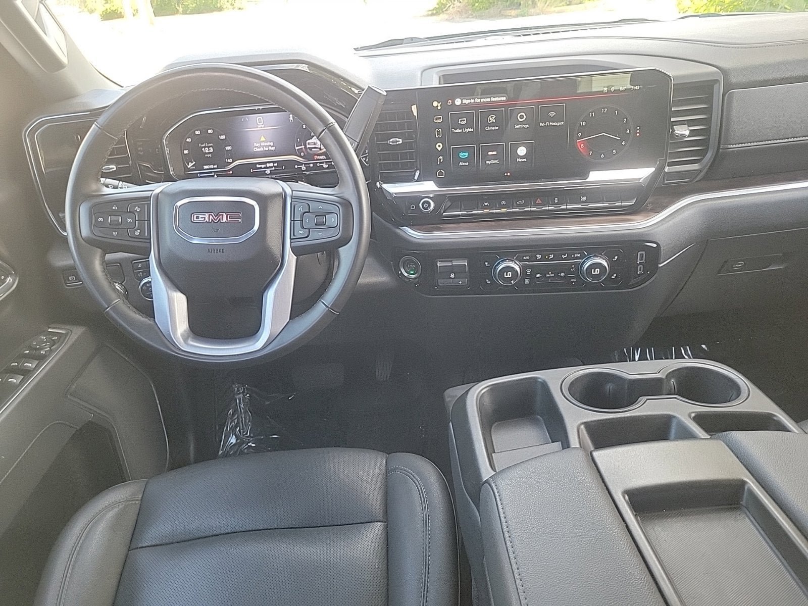 Certified 2025 GMC Sierra 1500 SLT RWD image 19