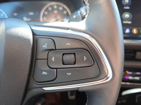 Used 2023 Buick Envision Preferred FWD image 18