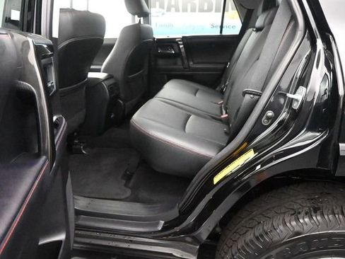 Used 2024 Toyota 4Runner TRD Off-Road Premium image 9