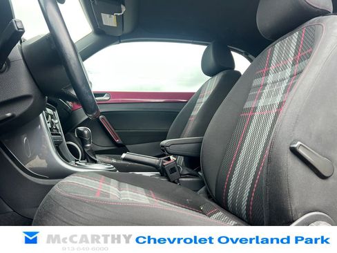 Used 2017 Volkswagen Beetle #PinkBeetle FWD image 10
