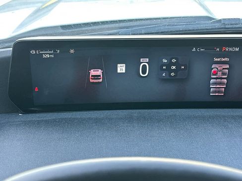 Certified 2025 Ford Expedition Active AWD/4WD image 25