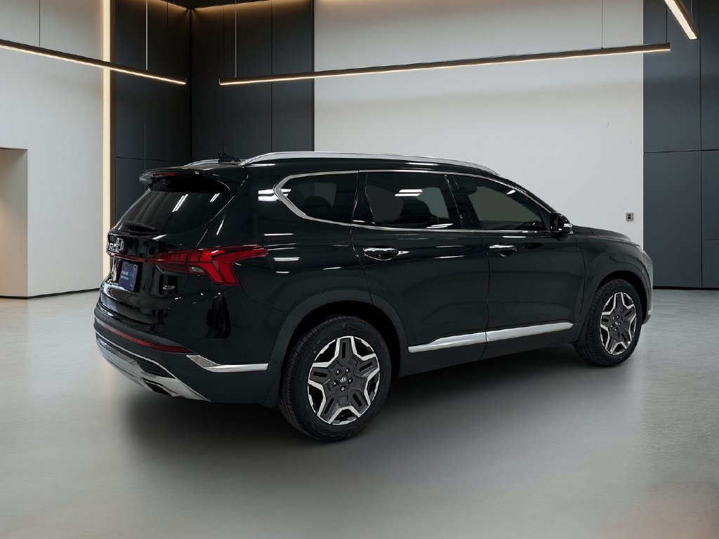 Used 2023 Hyundai Santa Fe Limited FWD image 7