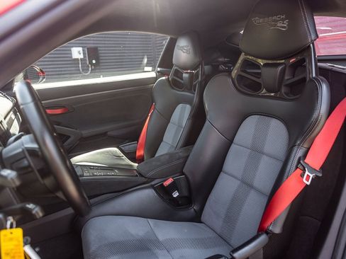 Certified 2023 Porsche 718 Cayman GT4 RS image 5