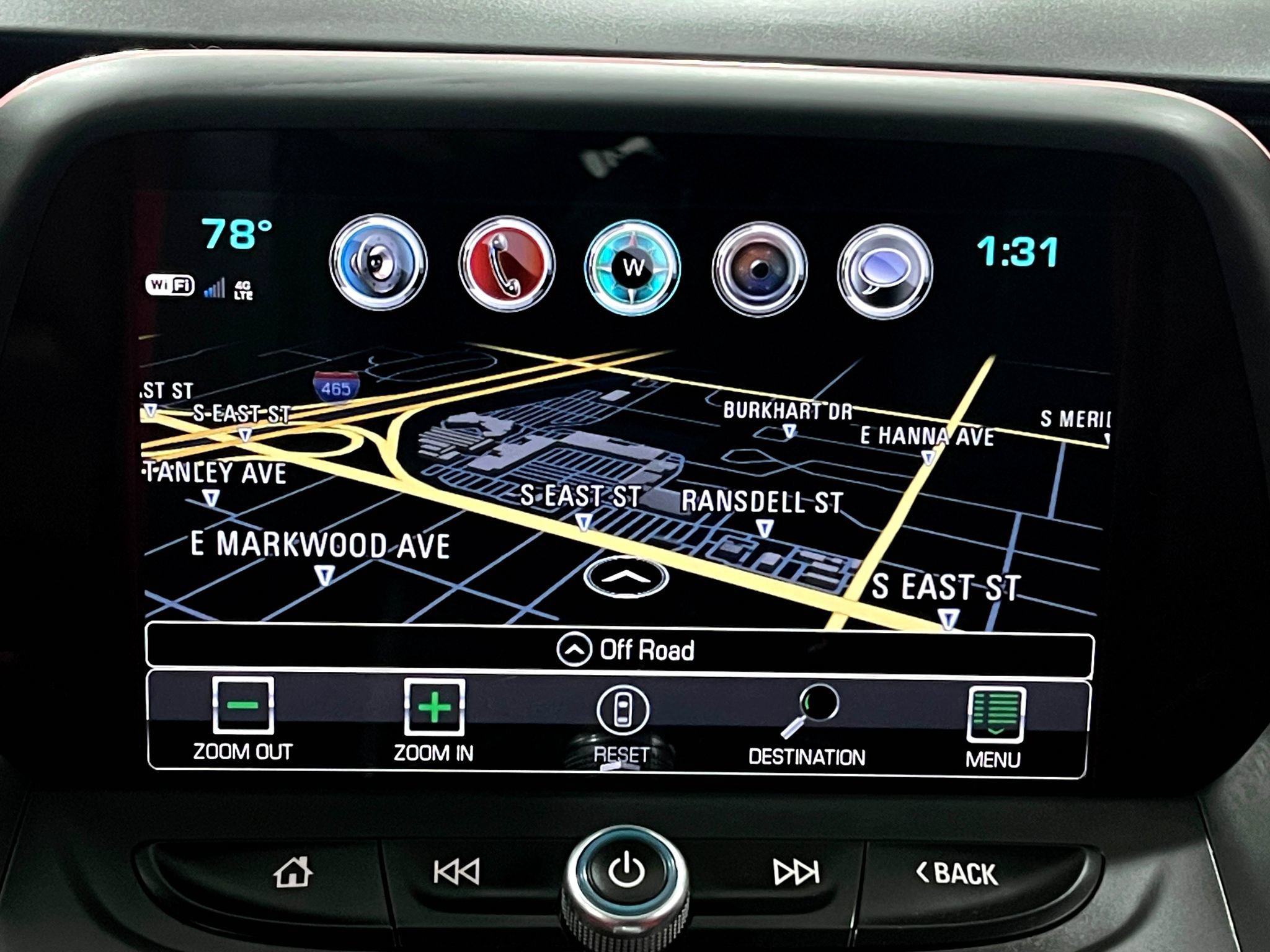 Used 2018 Chevrolet Camaro SS RWD image 10