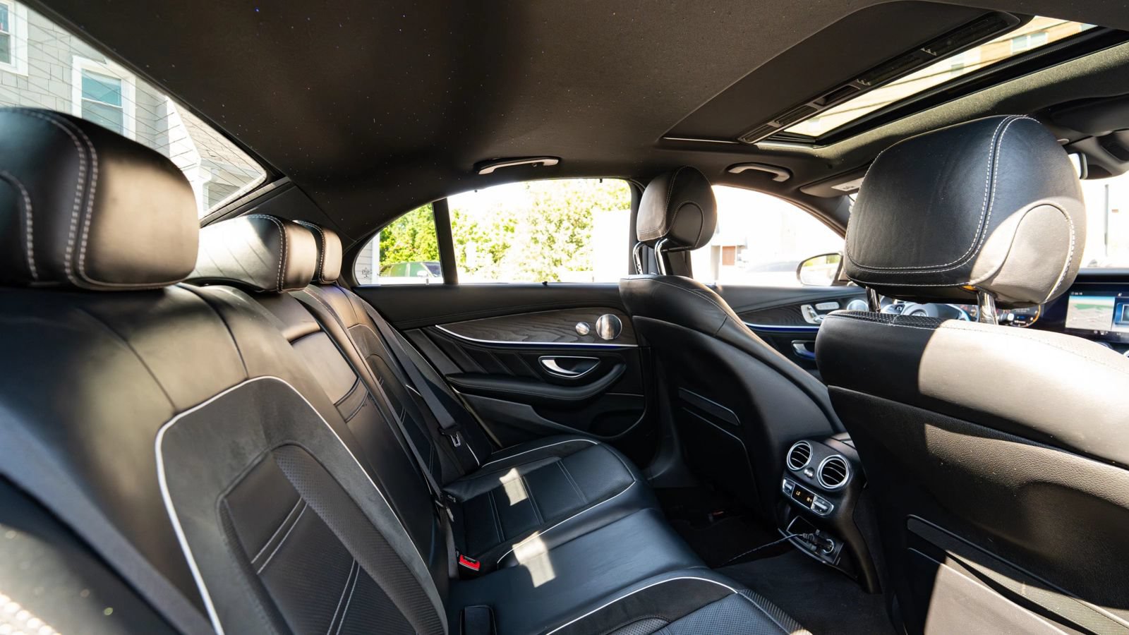 Used 2018 Mercedes-Benz E 63 AMG S image 18