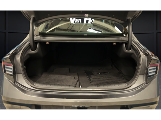 Used 2025 Hyundai Sonata SEL FWD image 26