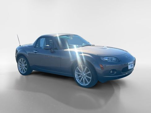 Used 2008 MAZDA MX-5 Miata Grand Touring w/ Premium Pkg image 8