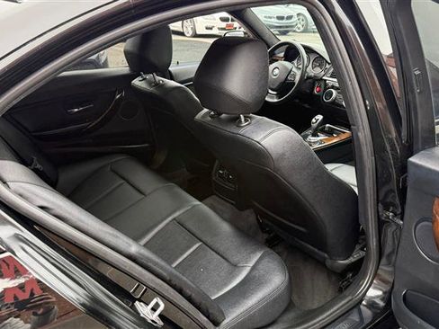 Used 2015 BMW 320i xDrive Sedan image 11