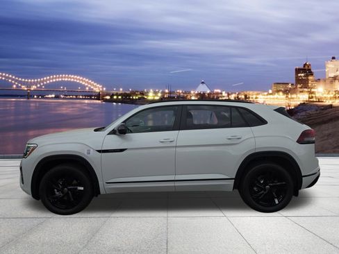 New 2026 Volkswagen Atlas Cross Sport SEL R-Line AWD/4WD image 2