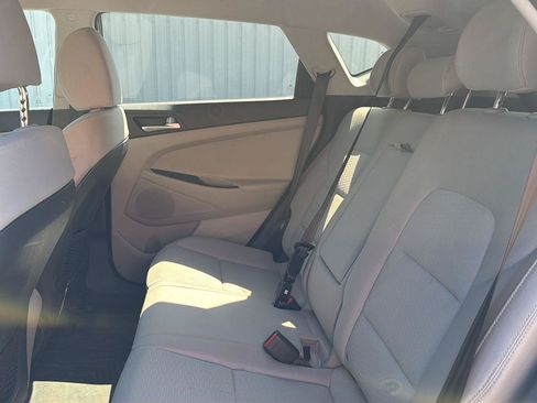 Used 2021 Hyundai Tucson Value AWD/4WD image 12