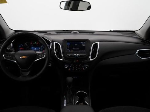Used 2023 Chevrolet Equinox LT image 16